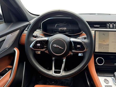 Used 2026 Jaguar F-PACE R-Dynamic S AWD/4WD image 13