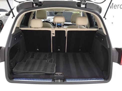 Used 2022 Mercedes-Benz GLC 300 image 30