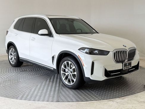 Certified 2024 BMW X5 xDrive40i AWD/4WD image 7