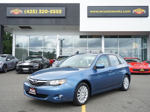 Used 2010 Subaru Impreza 2.5i Premium AWD/4WD image 1