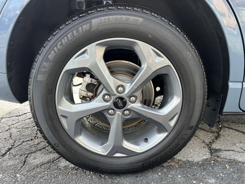 Used 2023 Ford Escape ST-Line w/ Tech Pack #1 image 9