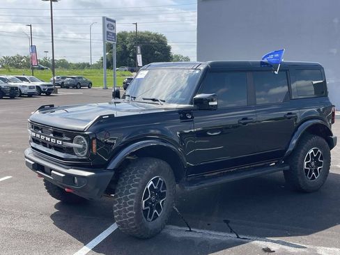Used 2024 Ford Bronco Outer Banks AWD/4WD image 7