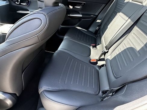 Certified 2026 Mercedes-Benz GLC 300 image 24