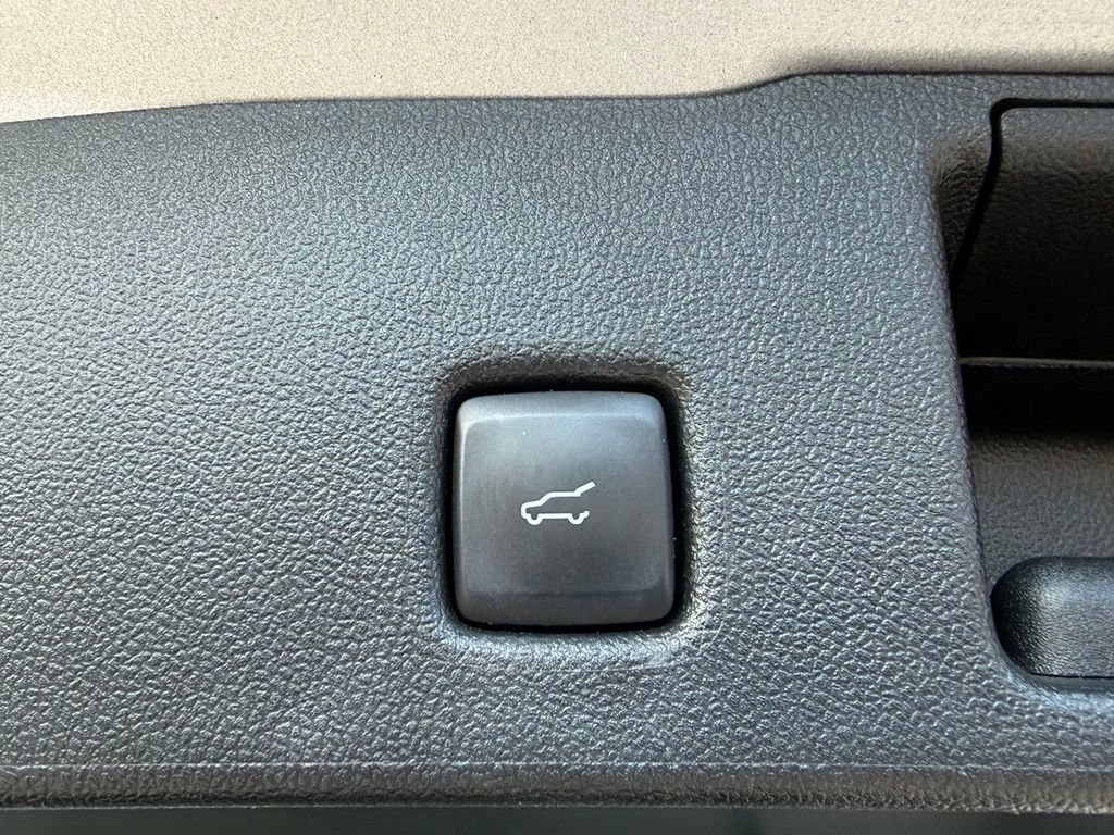 Used 2022 Ford Escape SE w/ Convenience Package AWD/4WD image 41