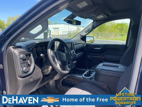 Used 2021 Chevrolet Silverado 1500 RST AWD/4WD image 11