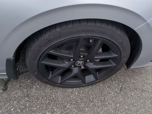 Used 2024 Honda Civic Sport image 8