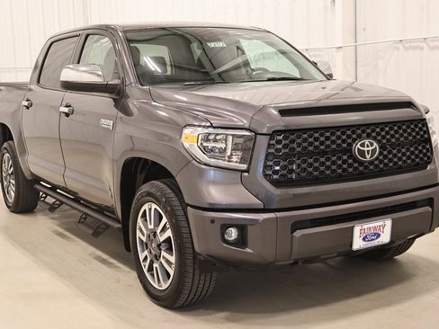 Used 2021 Toyota Tundra Platinum image 3