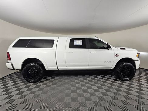 Used 2022 RAM 3500 Limited image 2