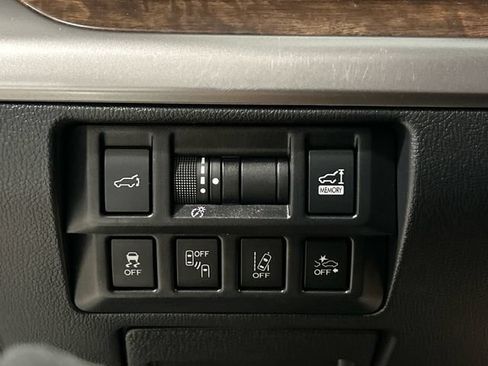 Used 2018 Subaru Outback 2.5i Limited AWD/4WD image 20