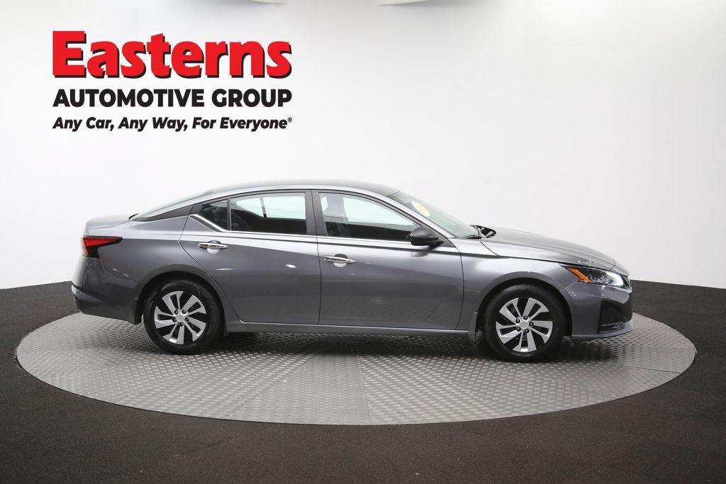 Used 2024 Nissan Altima 2.5 S FWD image 44
