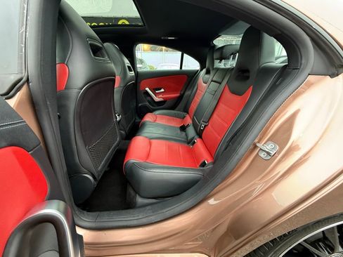 Used 2023 Mercedes-Benz CLA 250 image 23