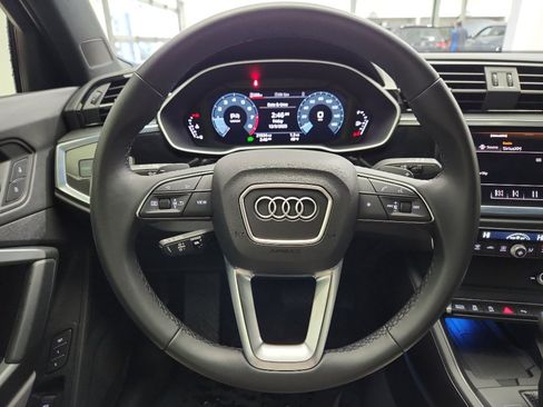 Used 2023 Audi Q3 2.0T Premium Plus w/ Premium Plus Package image 14