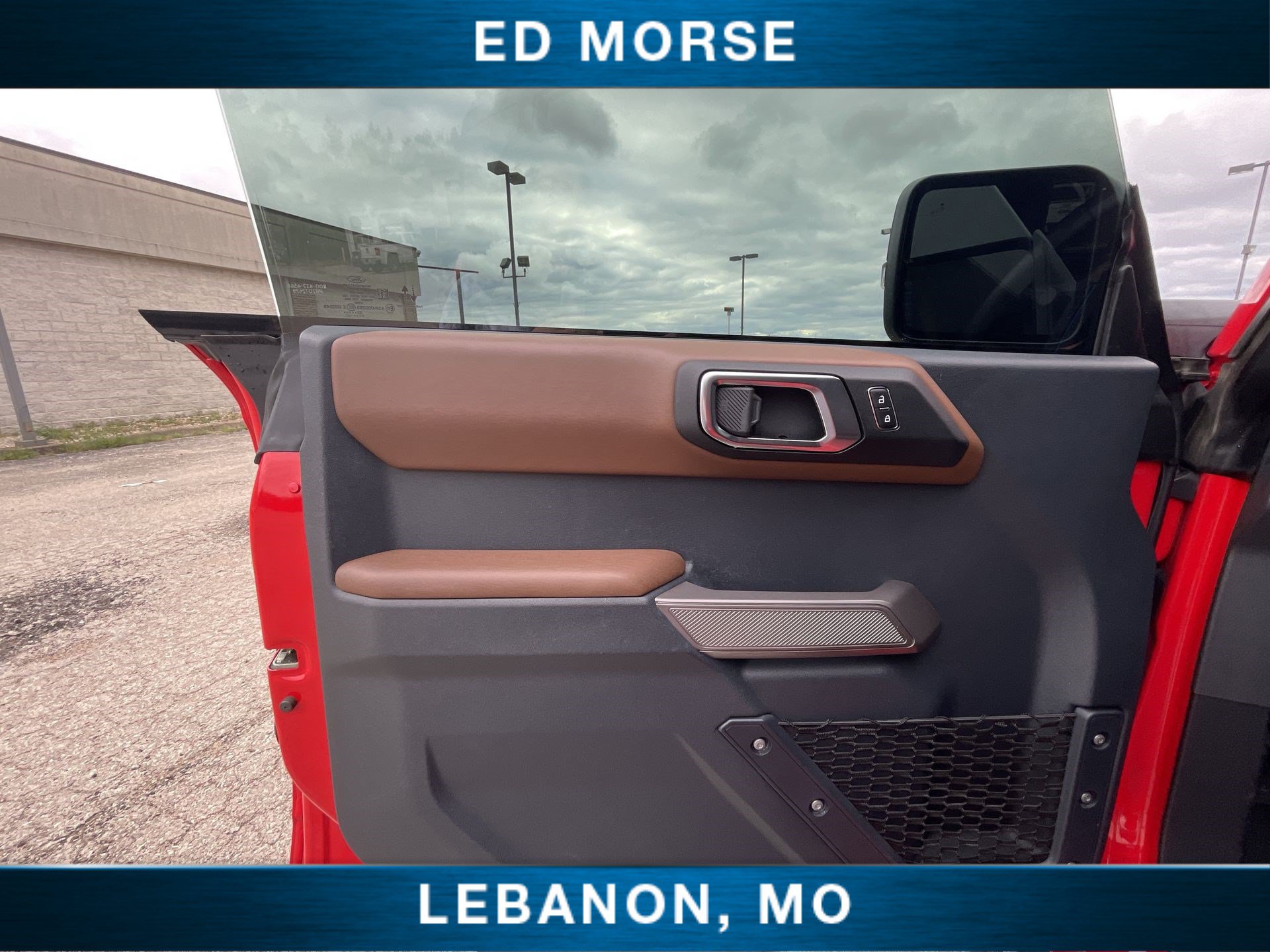 Used 2023 Ford Bronco Outer Banks AWD/4WD image 22