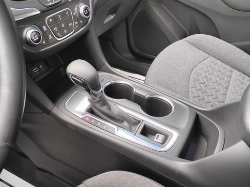 Used 2022 Chevrolet Equinox LT FWD image 21