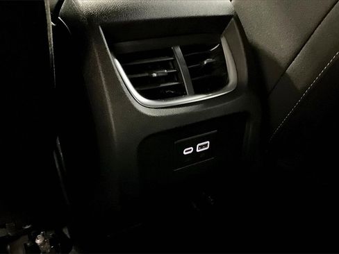 Used 2024 Chevrolet Blazer LT image 10