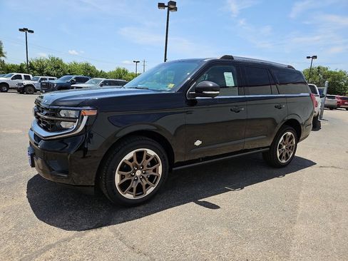 New 2027 Ford Expedition King Ranch RWD image 5
