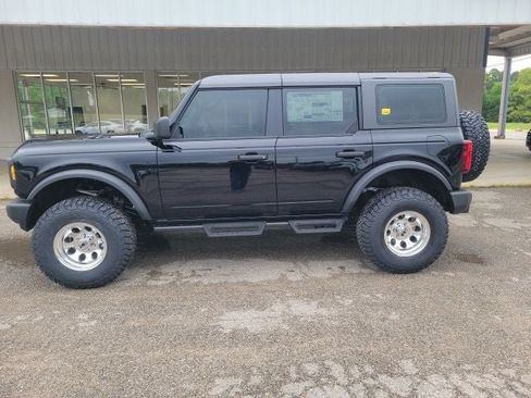 New 2026 Ford Bronco 4-Door AWD/4WD image 3