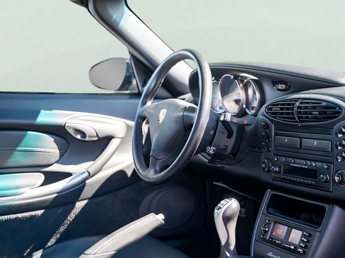 Used 2001 Porsche Boxster S RWD image 37