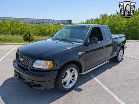 Used 2000 Ford F150 2WD SuperCab image 2