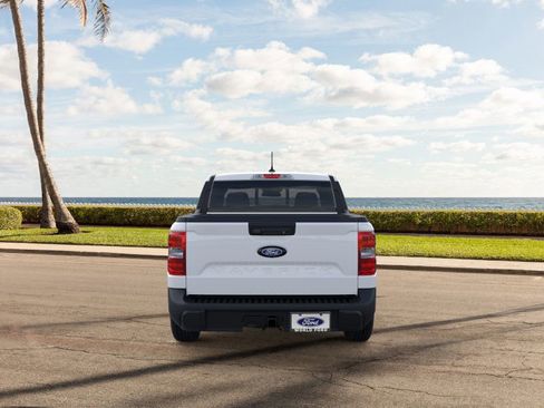 New 2025 Ford Maverick Lariat image 21