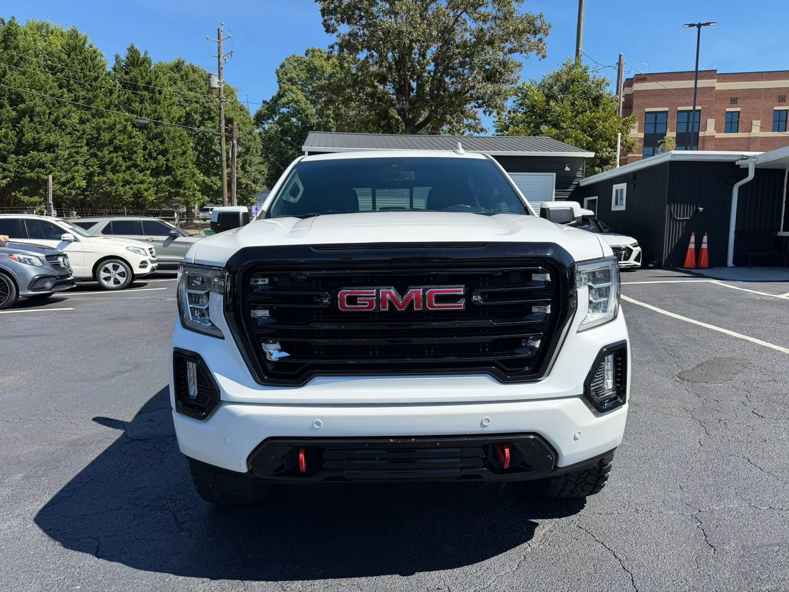 Used 2019 GMC Sierra 1500 AT4 w/ AT4 Premium Package AWD/4WD image 9