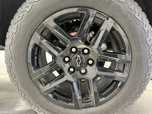 Used 2024 Chevrolet Colorado Trail Boss w/ Advanced Trailering Package image 48