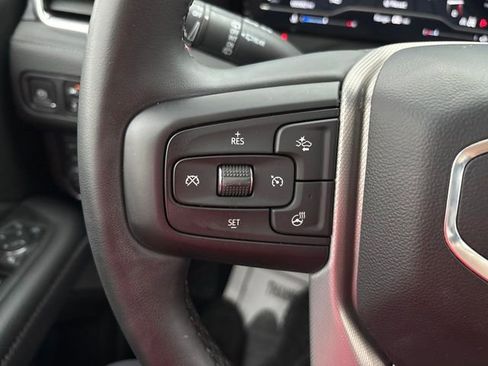 Used 2023 GMC Yukon Denali w/ LPO, Floor Liner Package AWD/4WD image 11