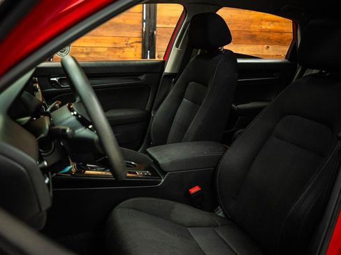 Used 2025 Honda Civic LX image 9