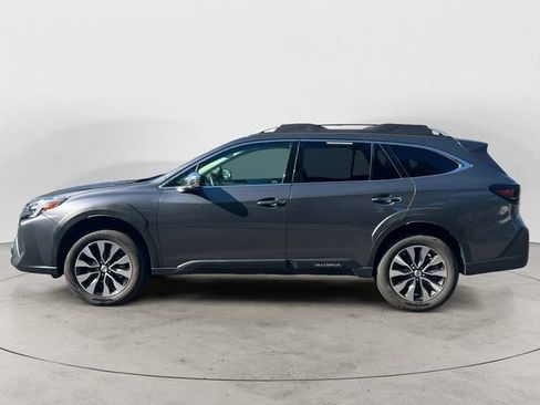 Certified 2025 Subaru Outback Touring AWD/4WD image 8
