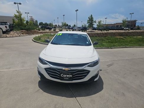 Used 2024 Chevrolet Malibu LS FWD image 33