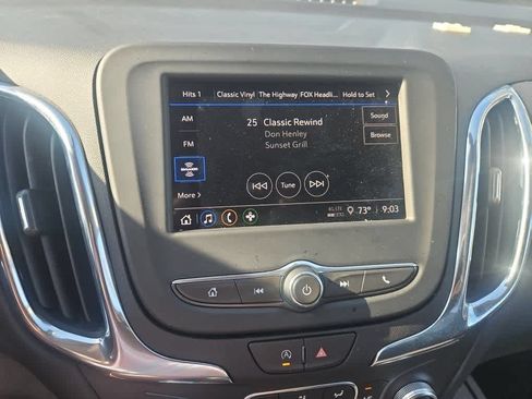 Used 2023 Chevrolet Equinox LT w/ Driver Convenience Package FWD image 16