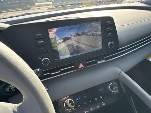New 2026 Hyundai Elantra Sport FWD image 19