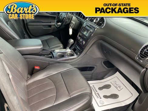 Used 2017 Buick Enclave Leather image 19