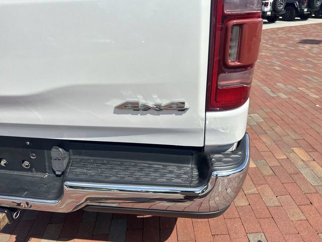 Used 2019 RAM 1500 Laramie AWD/4WD image 29