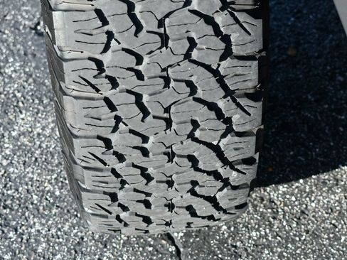 Used 2022 Jeep Wrangler Rubicon w/ Steel Bumper Group image 59