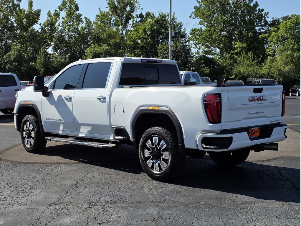 Used 2025 GMC Sierra 2500 Denali w/ Max Trailering Package AWD/4WD image 14