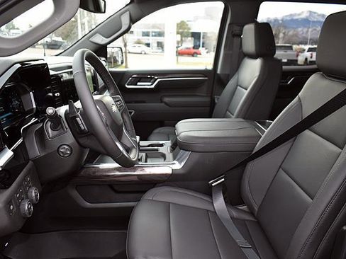 New 2026 Chevrolet Silverado 1500 LTZ w/ LTZ Premium Package image 8