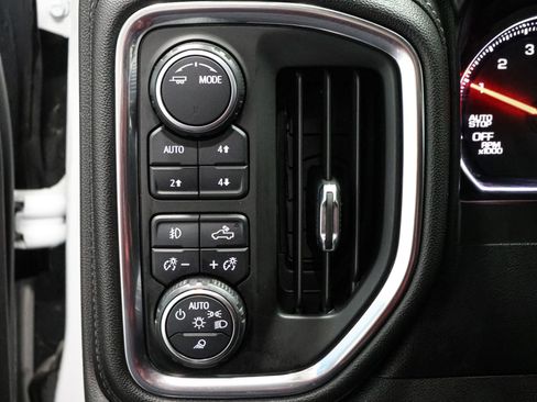 Used 2021 Chevrolet Silverado 1500 LTZ image 33