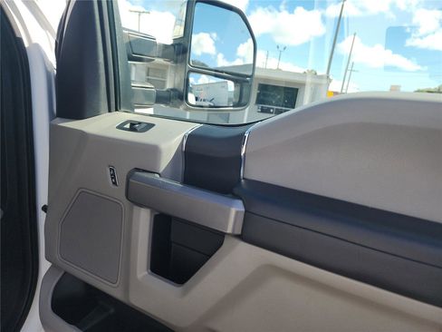 Used 2019 Ford F250 XLT image 25