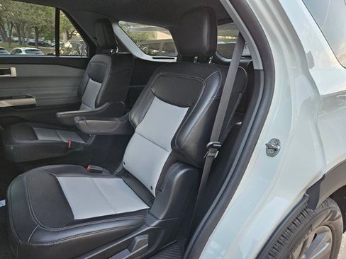 Used 2023 Ford Explorer XLT w/ Equipment Group 202A image 16