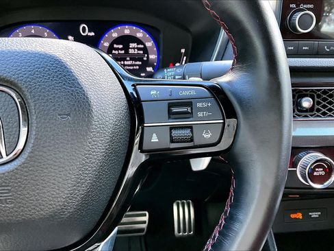 Certified 2025 Acura Integra A-Spec FWD image 23