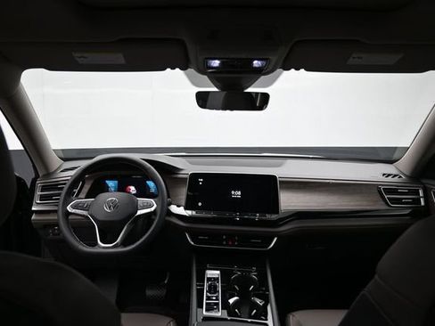 New 2026 Volkswagen Atlas SEL AWD/4WD image 10