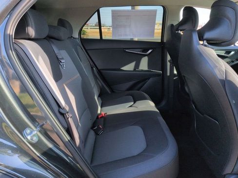 New 2026 Kia Niro LX FWD image 28