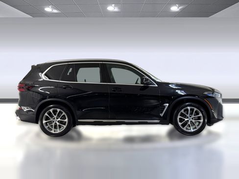 Used 2026 BMW X5 xDrive50e w/ Premium Package AWD/4WD image 7
