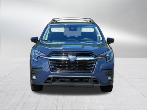 Used 2024 Subaru Ascent Limited w/ Technology Package AWD/4WD image 2