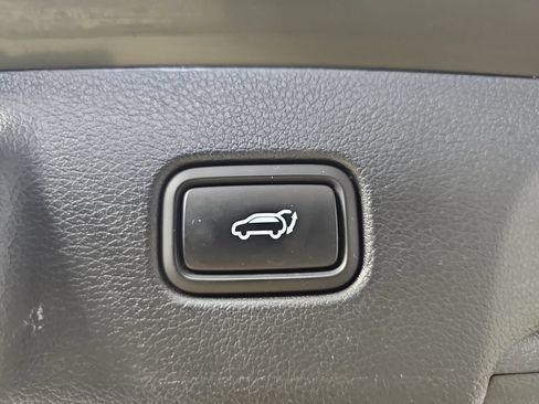 Used 2021 Hyundai Palisade Limited AWD/4WD image 18