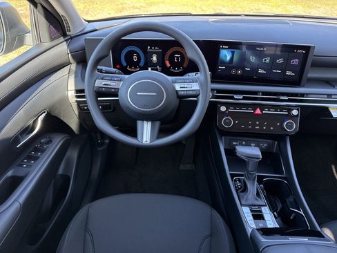 New 2026 Hyundai Tucson SEL image 14