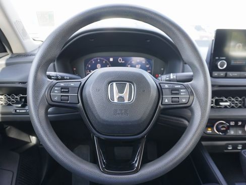 Used 2023 Honda Accord EX image 12