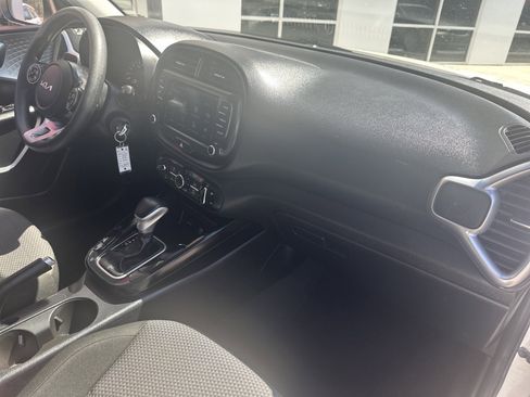 Used 2022 Kia Soul LX w/ Technology Package image 29