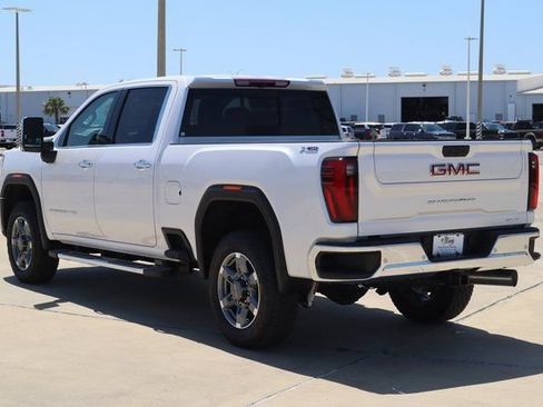 New 2025 GMC Sierra 2500 SLT w/ Texas SLT Premium Package image 6
